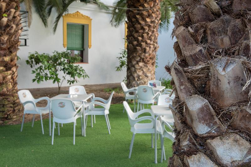 Hotel Balneario El Raposo Puebla de Sancho Perez Bagian luar foto